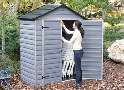 Cabanon de jardin en résine PVC de 5 m² pas cher